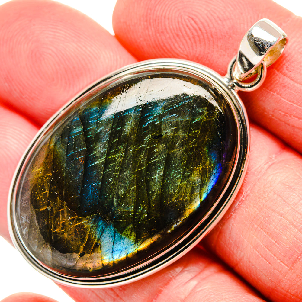 Labradorite Pendants handcrafted by Anasilvercos - PD35314