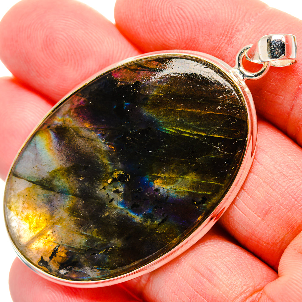 Labradorite Pendants handcrafted by Anasilvercos - PD35316