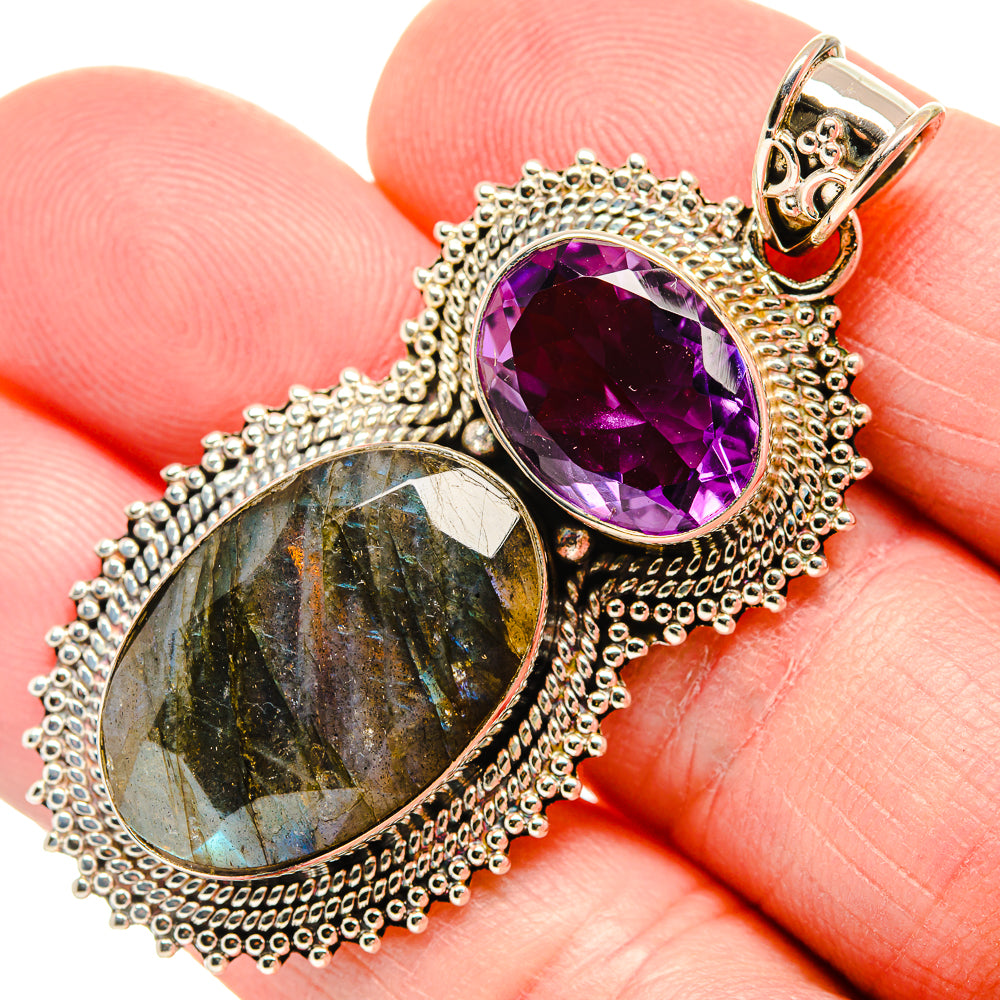 Labradorite Pendants handcrafted by Anasilvercos - PD35319