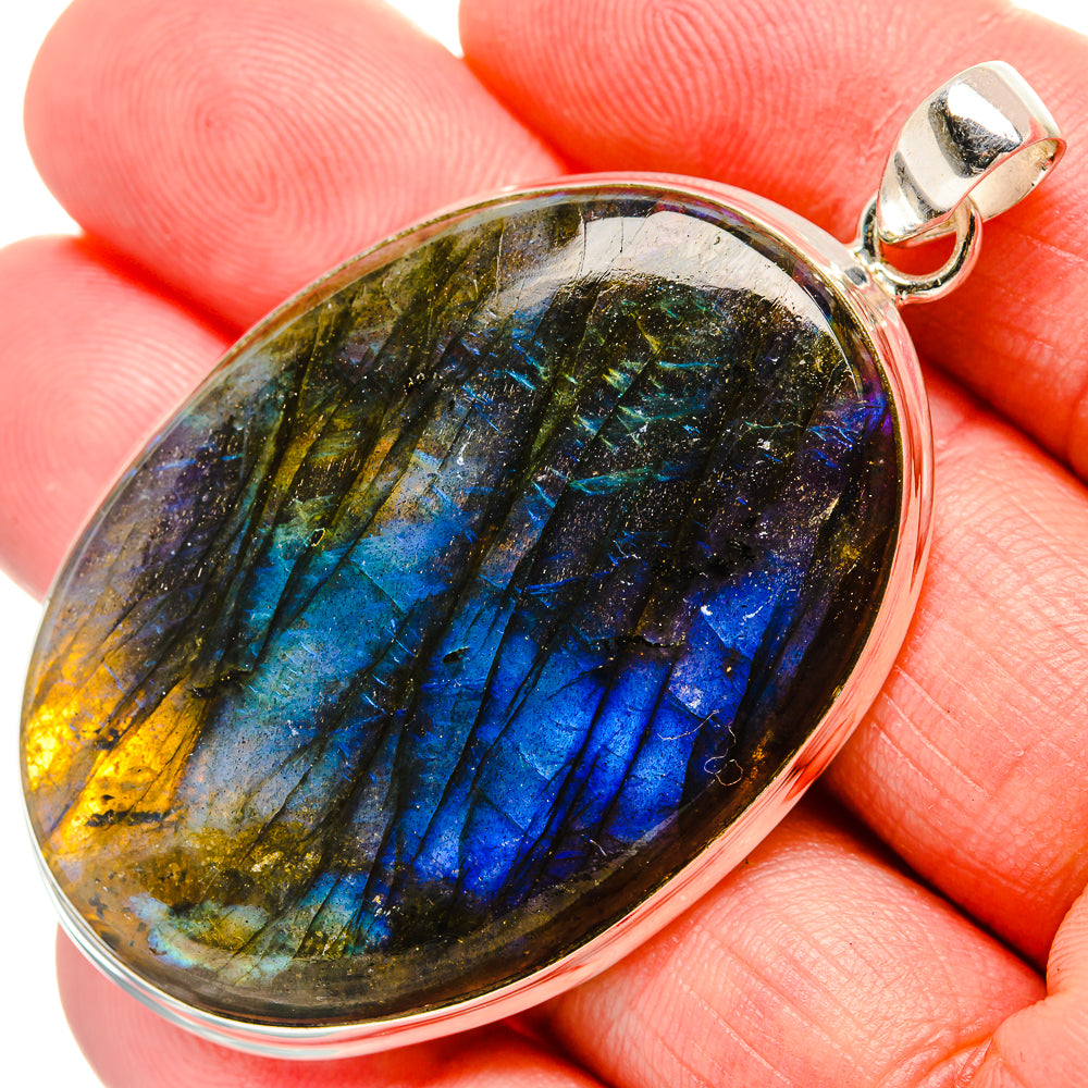 Labradorite Pendants handcrafted by Anasilvercos - PD35368