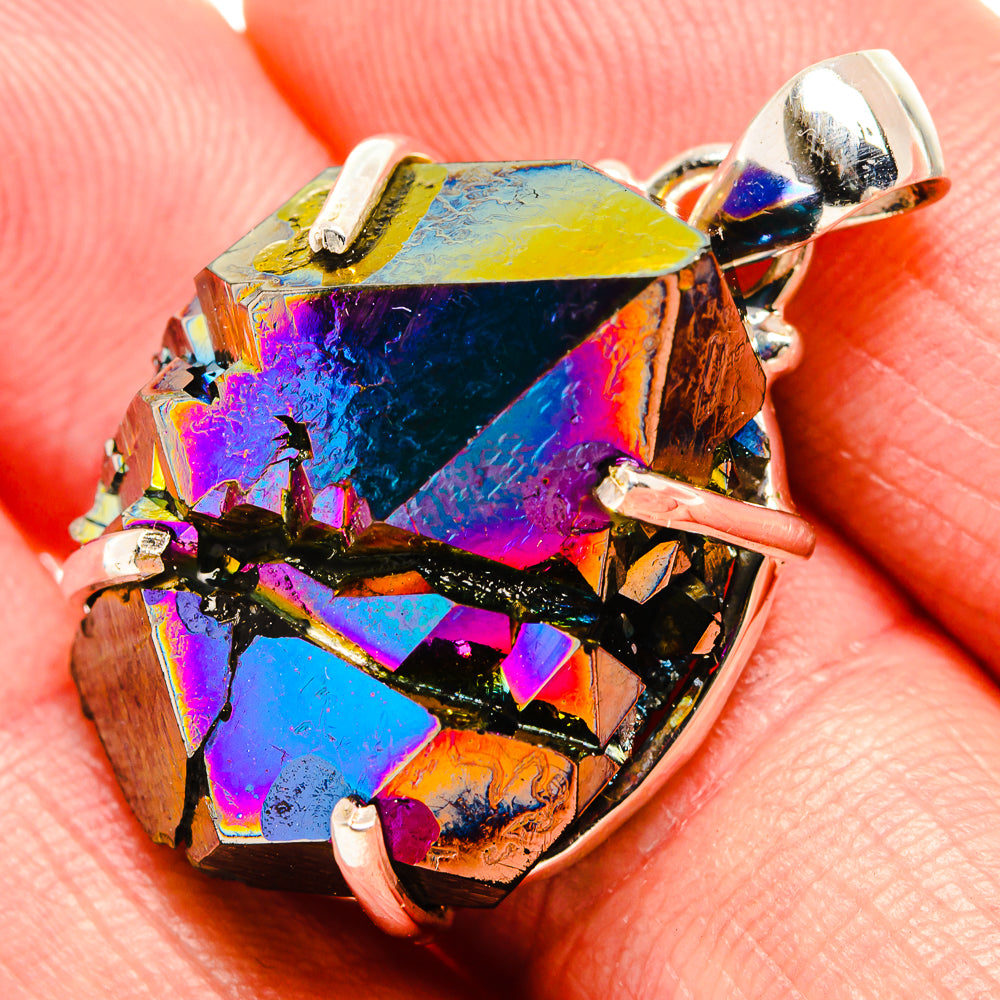 Titanium Sunshine Druzy Pendants handcrafted by Anasilvercos - PD35374