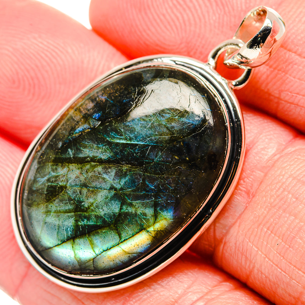 Labradorite Pendants handcrafted by Anasilvercos - PD35488