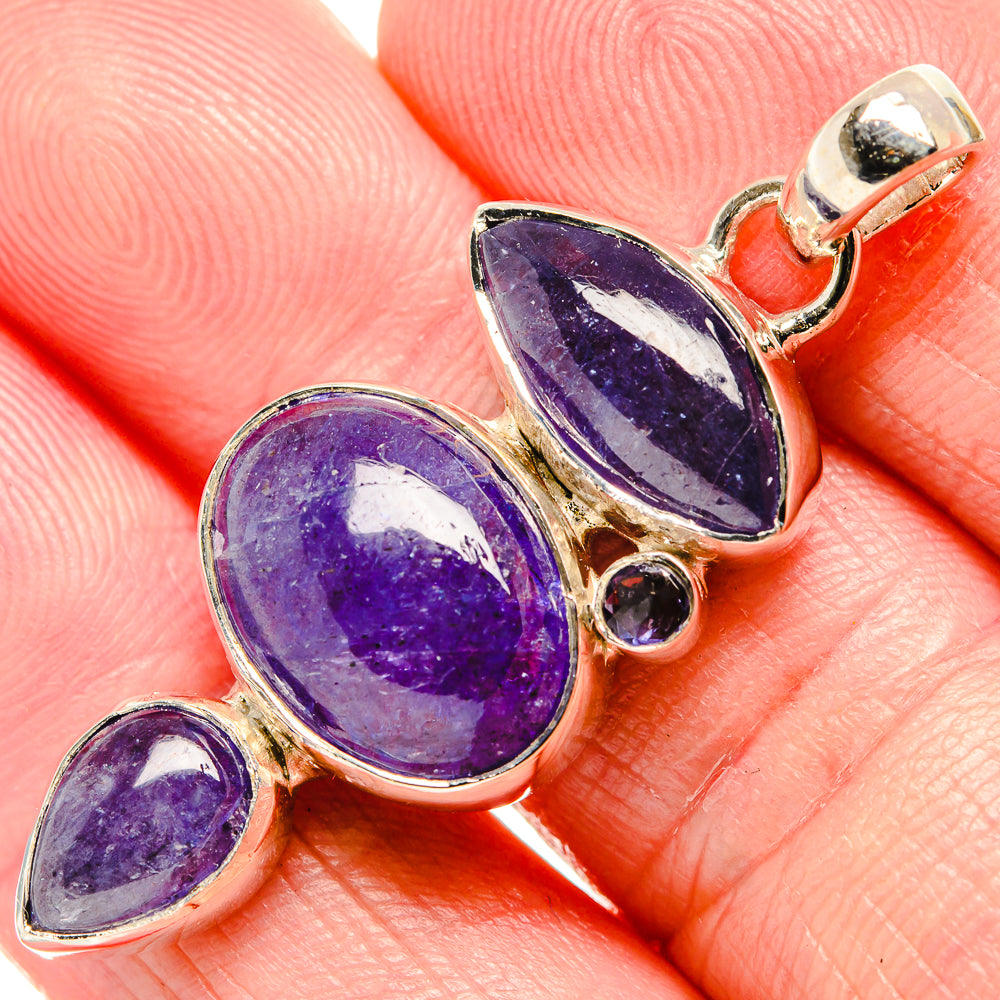 Tanzanite Pendants handcrafted by Anasilvercos - PD35510