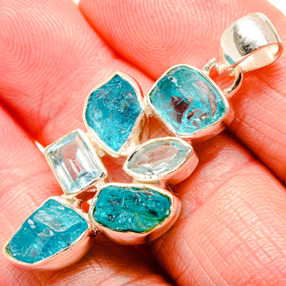 Apatite Pendants handcrafted by Anasilvercos - PD35700
