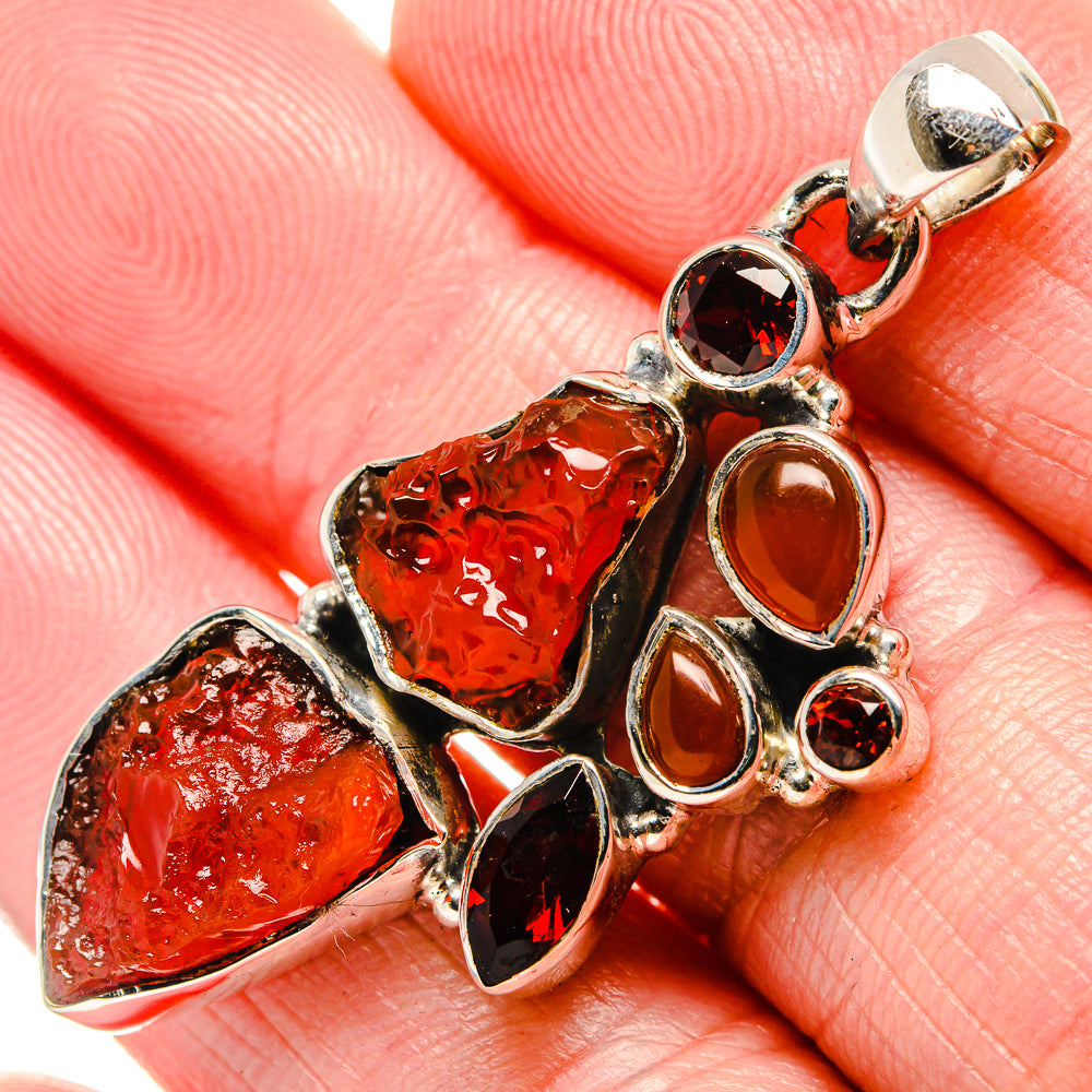 Garnet Pendants handcrafted by Anasilvercos - PD35701
