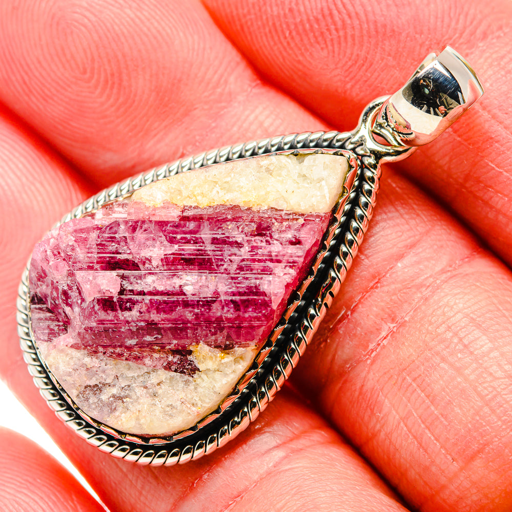 Fuchsite Pendants handcrafted by Anasilvercos - PD35835