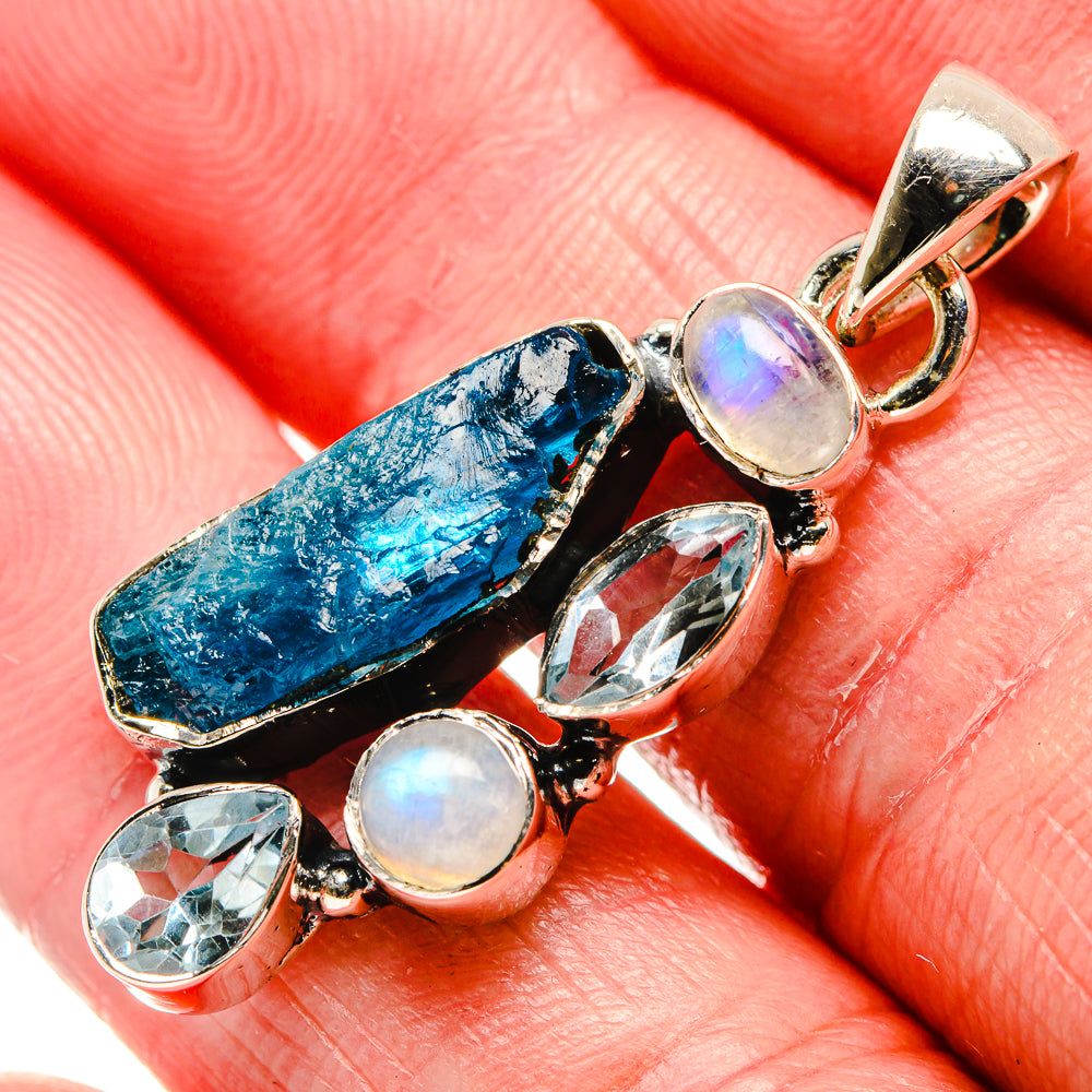 Apatite Pendants handcrafted by Anasilvercos - PD35870