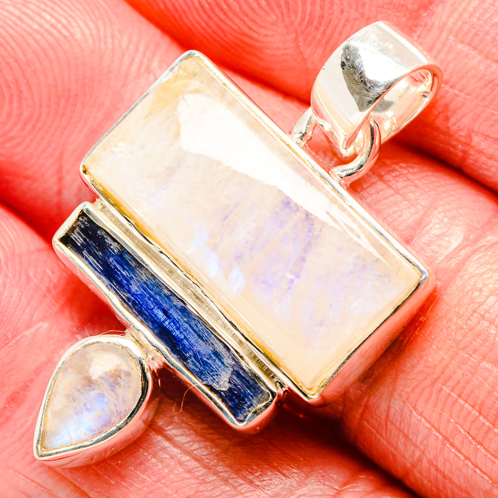 Rainbow Moonstone Pendants handcrafted by Anasilvercos - PD36098
