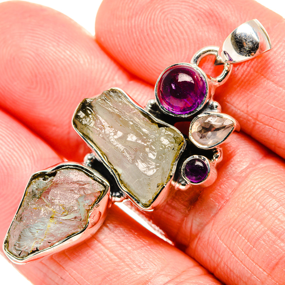Aquamarine Pendants handcrafted by Anasilvercos - PD36105