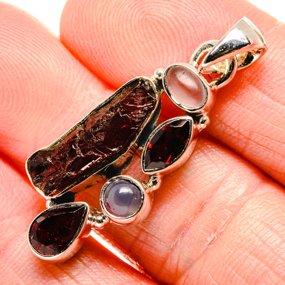 Garnet, Rose Quartz Pendants handcrafted by Anasilvercos - PD36224