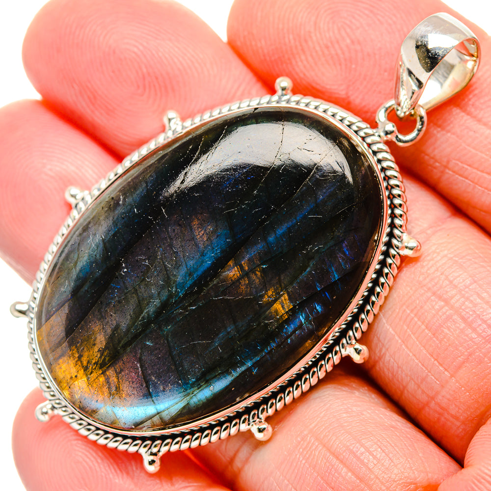 Labradorite Pendants handcrafted by Anasilvercos - PD36415