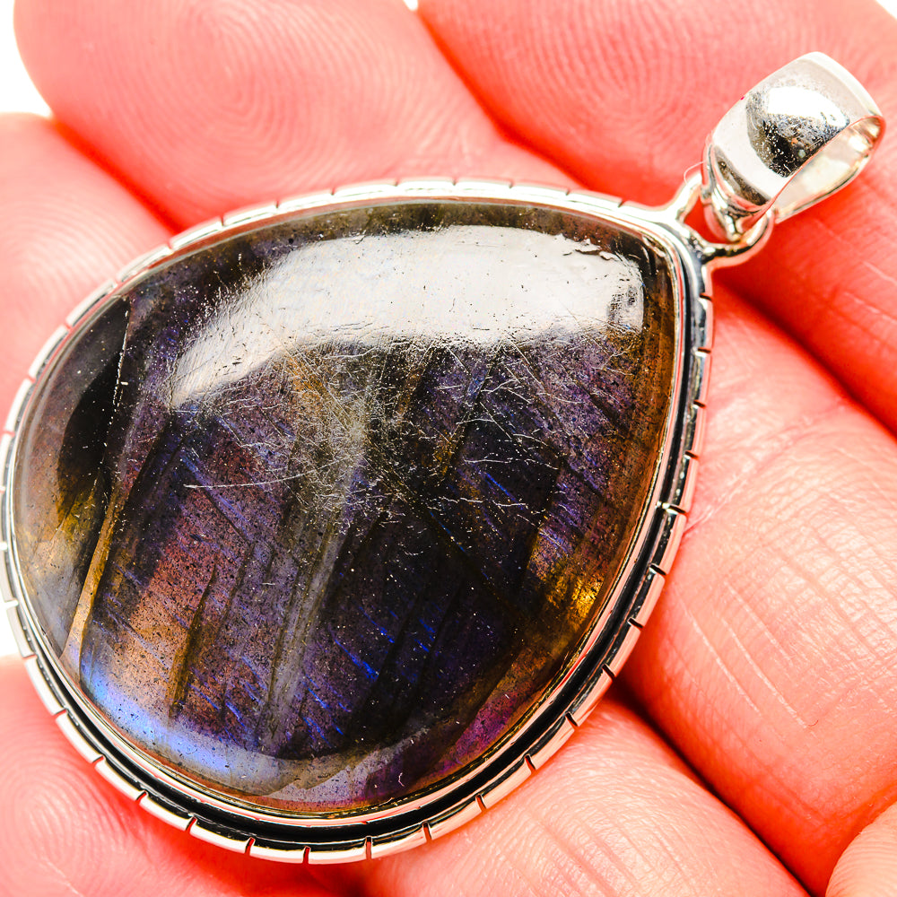 Labradorite Pendants handcrafted by Anasilvercos - PD36537
