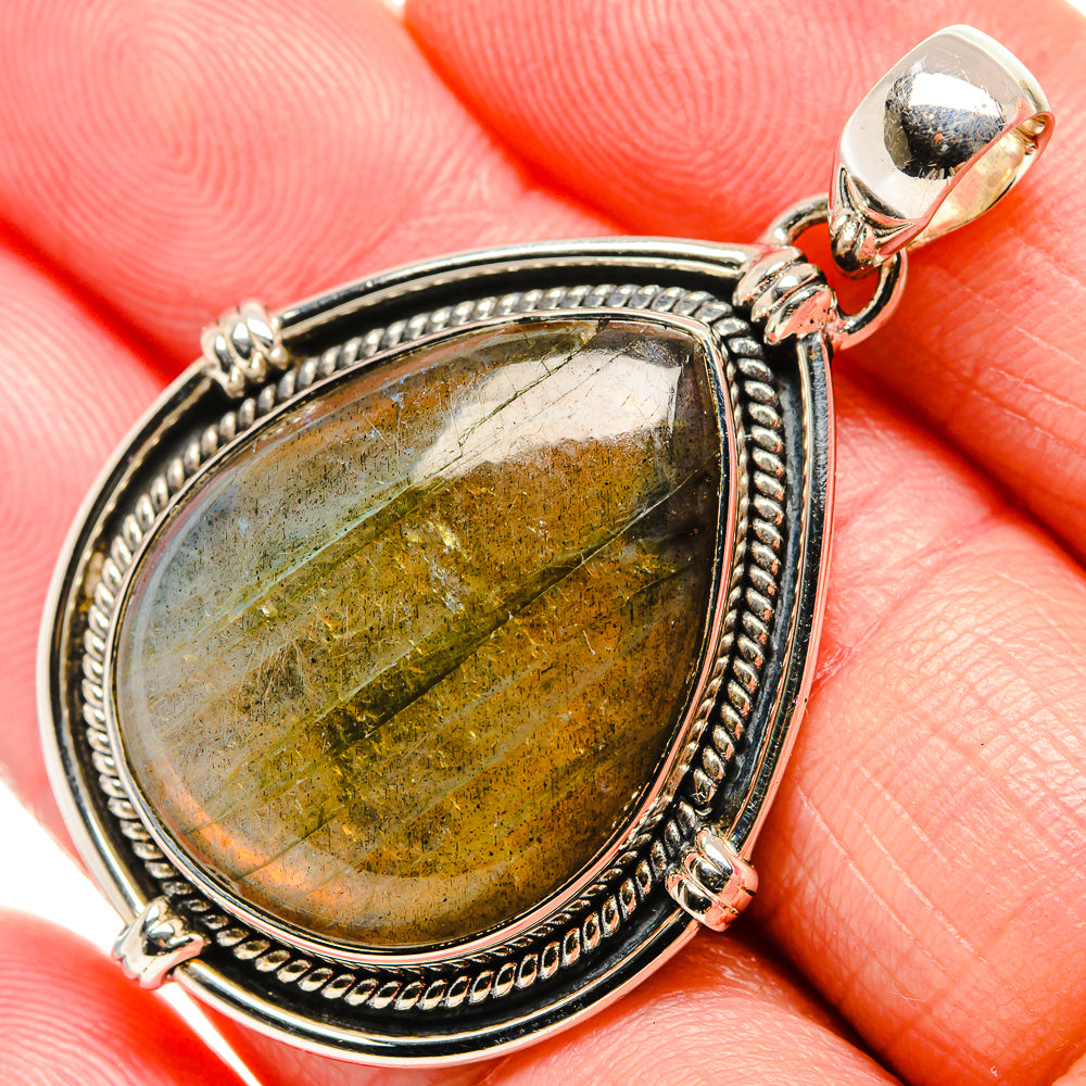 Labradorite Pendants handcrafted by Anasilvercos - PD36635
