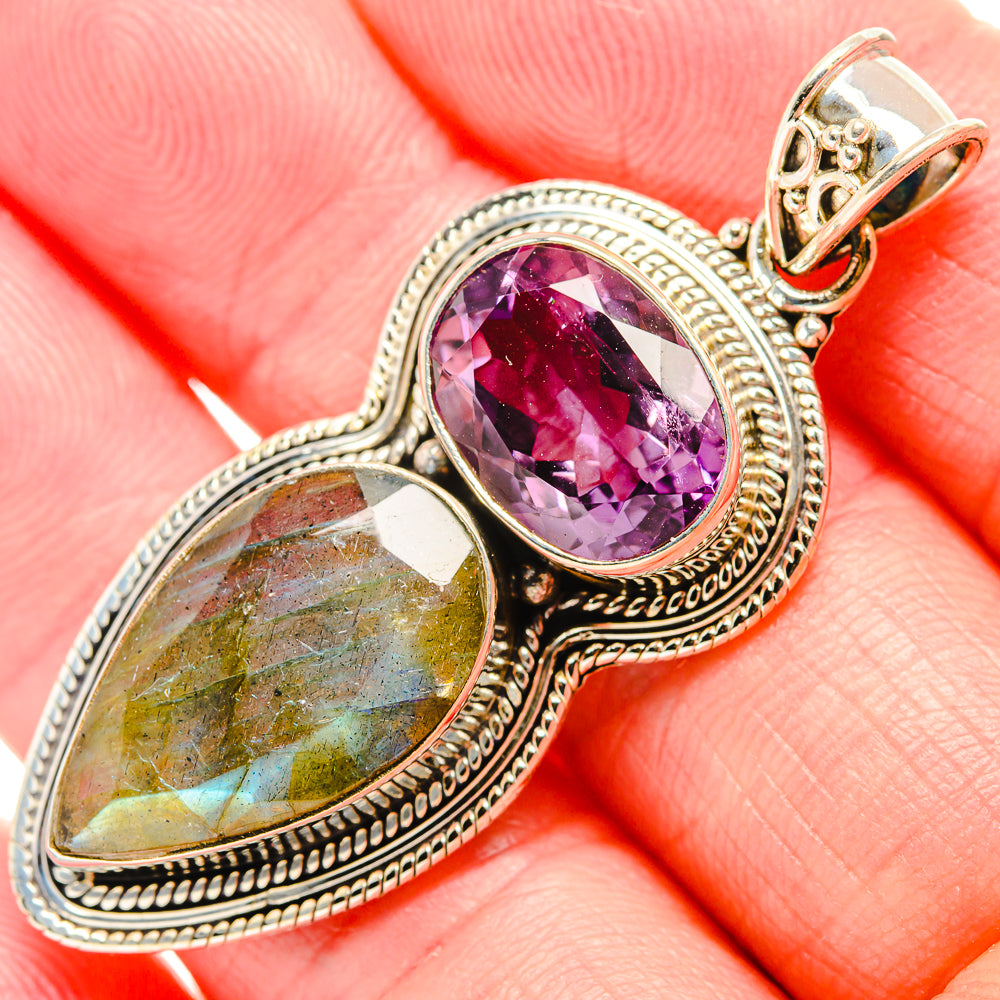 Labradorite Pendants handcrafted by Anasilvercos - PD36656