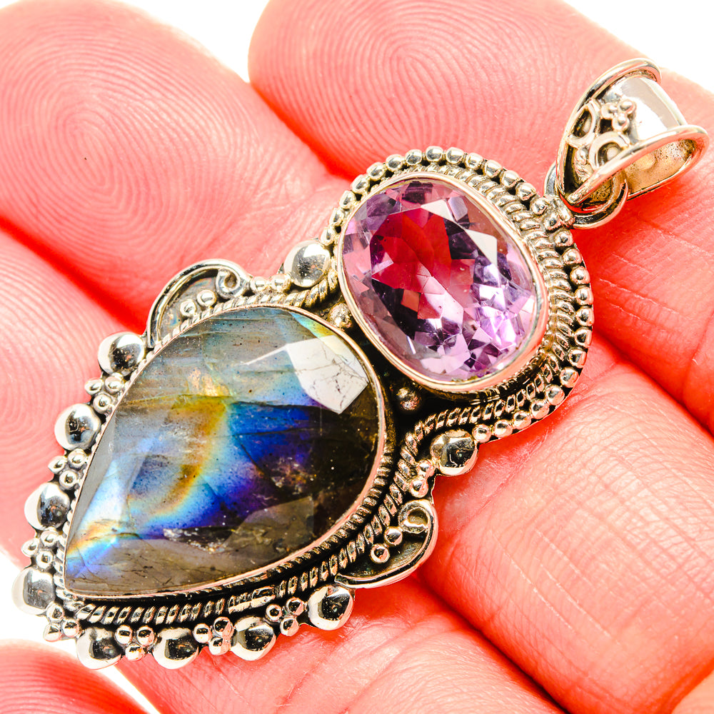 Labradorite Pendants handcrafted by Anasilvercos - PD36657