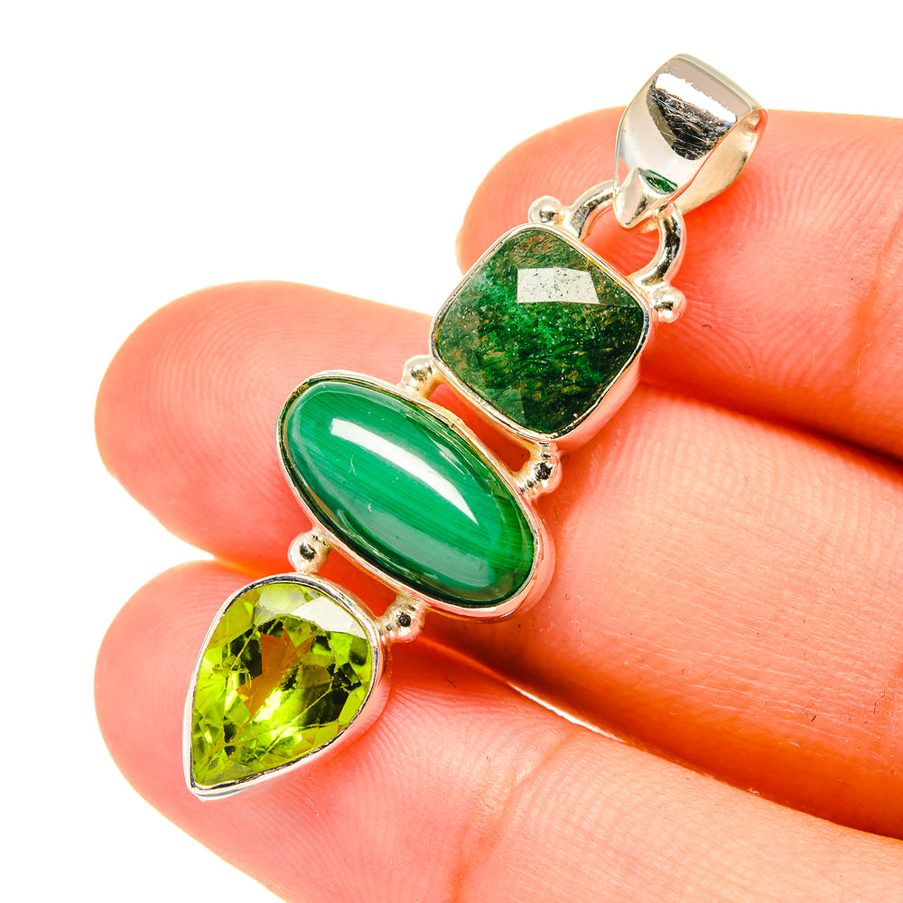 Malachite Pendants handcrafted by Anasilvercos - PD3681