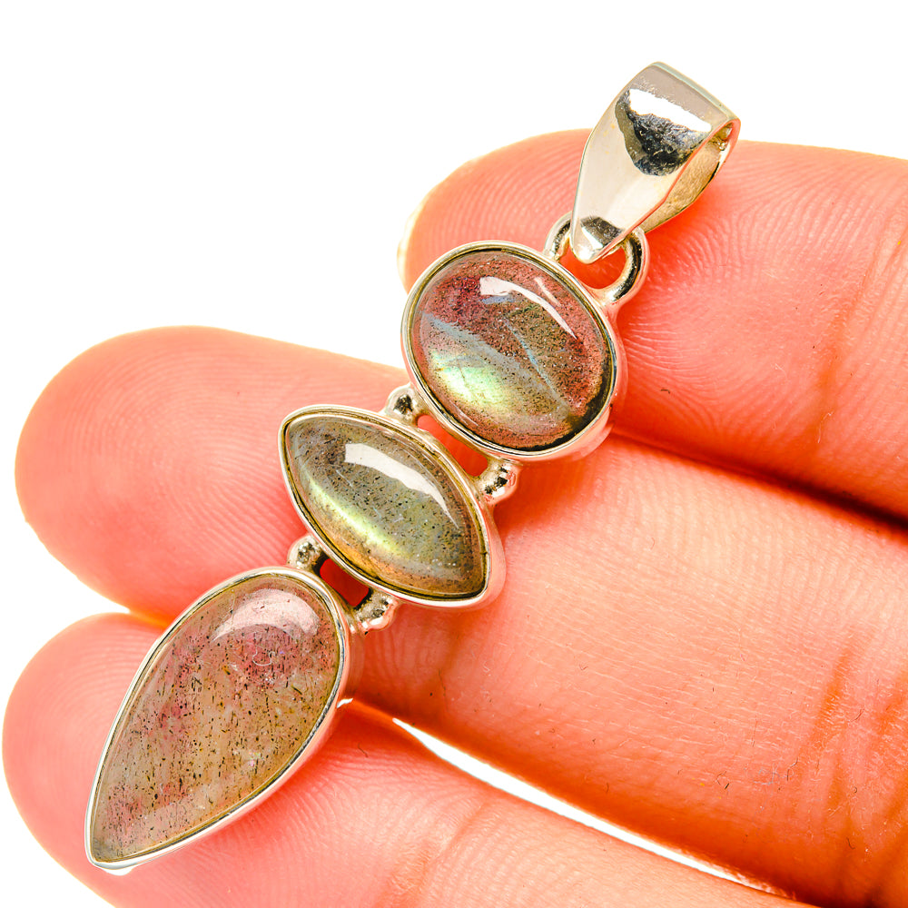 Labradorite Pendants handcrafted by Anasilvercos - PD3687