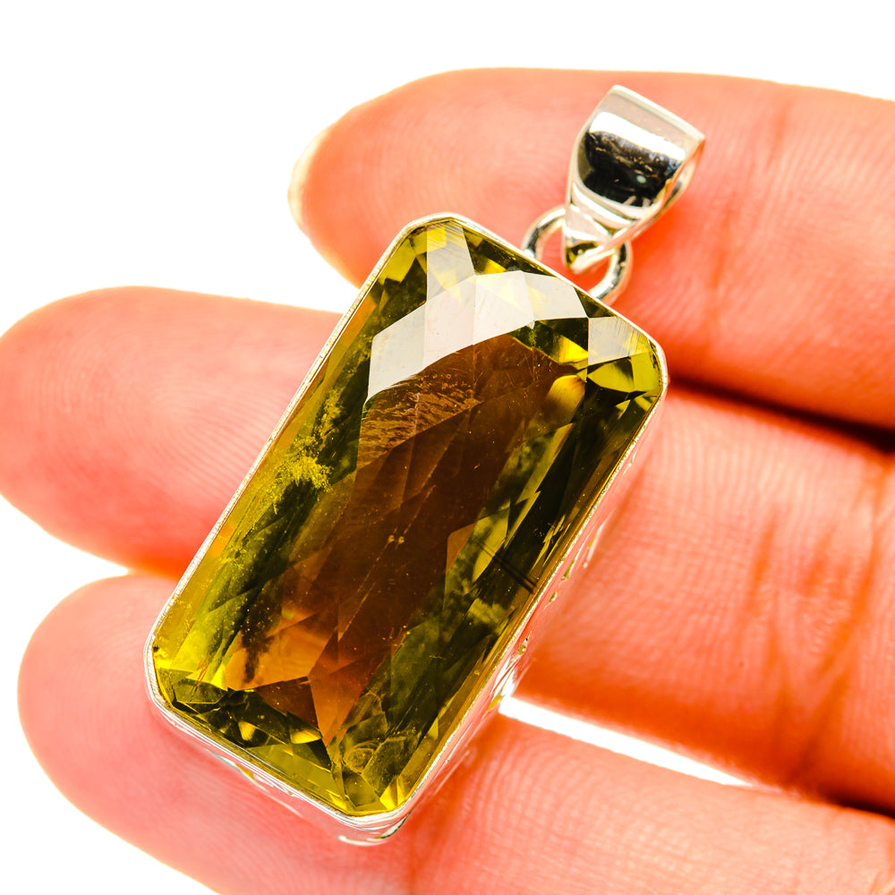 Olive Quartz Pendants handcrafted by Anasilvercos - PD3711