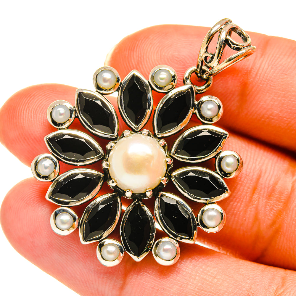 Black Onyx Pendants handcrafted by Anasilvercos - PD3730