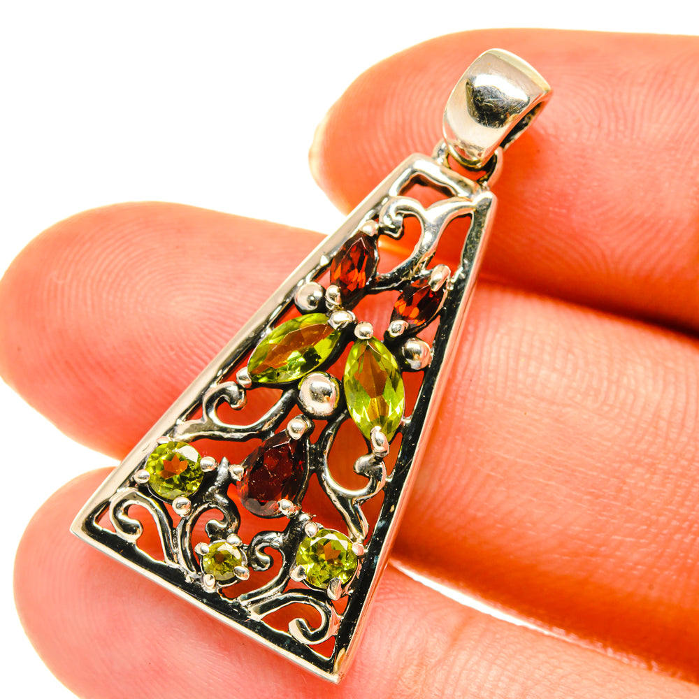 Peridot Pendants handcrafted by Anasilvercos - PD3763