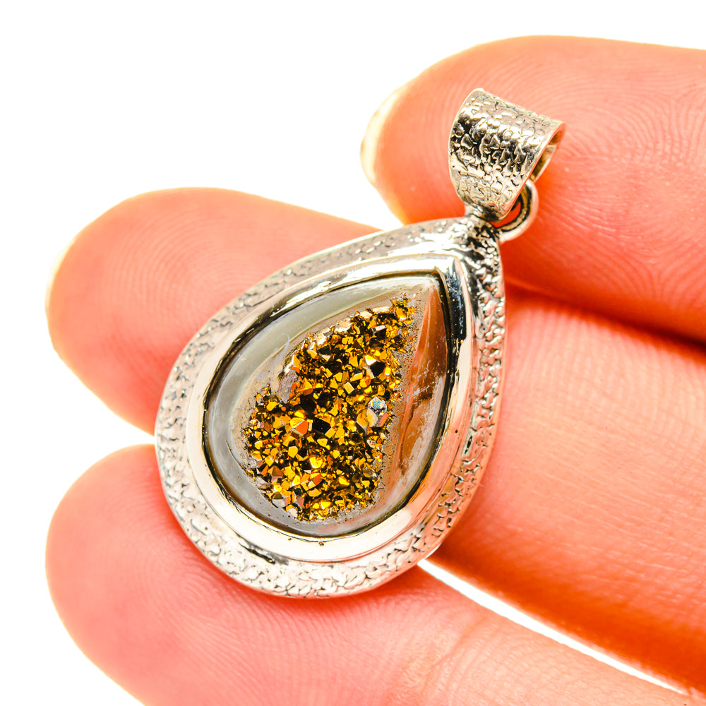 Gold Druzy Druzy Pendants handcrafted by Anasilvercos - PD3916