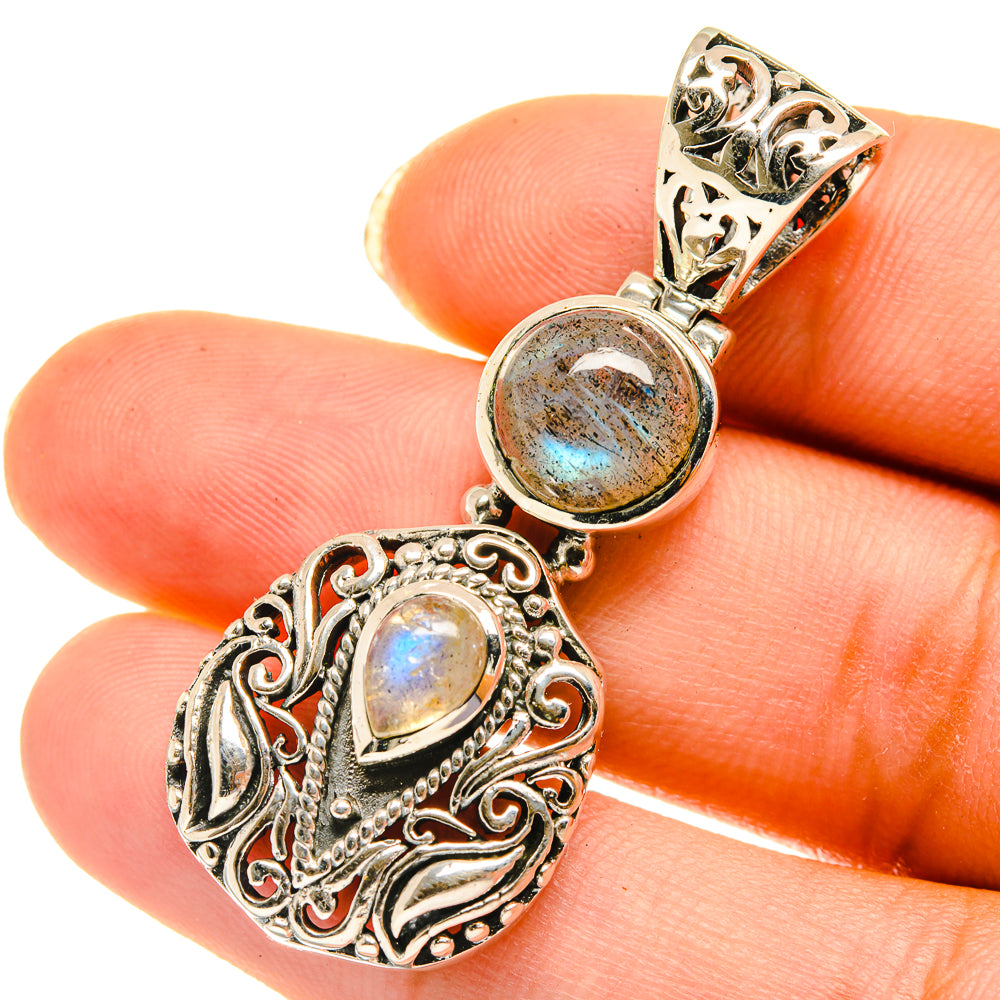 Labradorite Pendants handcrafted by Anasilvercos - PD3977