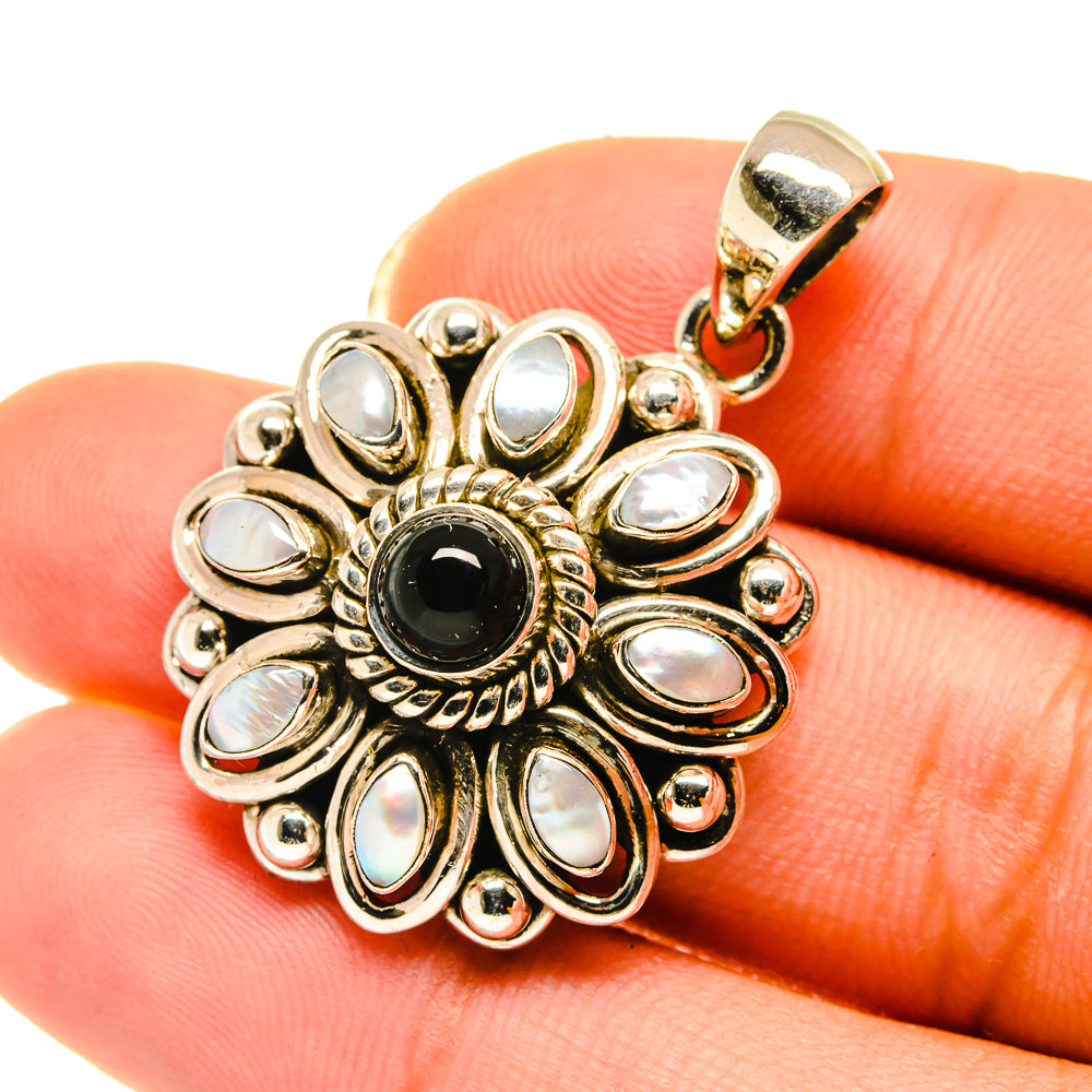 Black Onyx Pendants handcrafted by Anasilvercos - PD4060