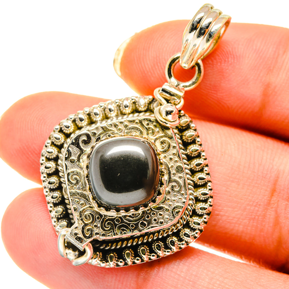 Hematite Pendants handcrafted by Anasilvercos - PD4074