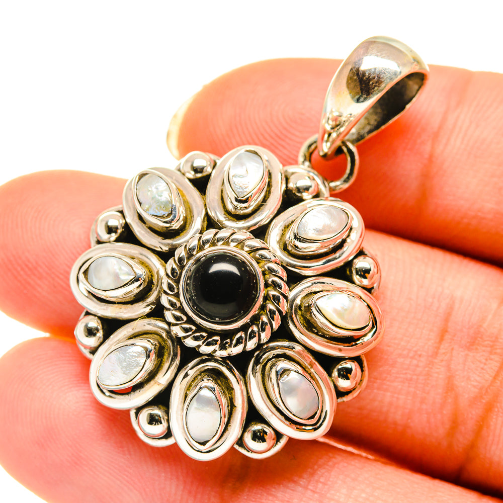 Black Onyx Pendants handcrafted by Anasilvercos - PD4077