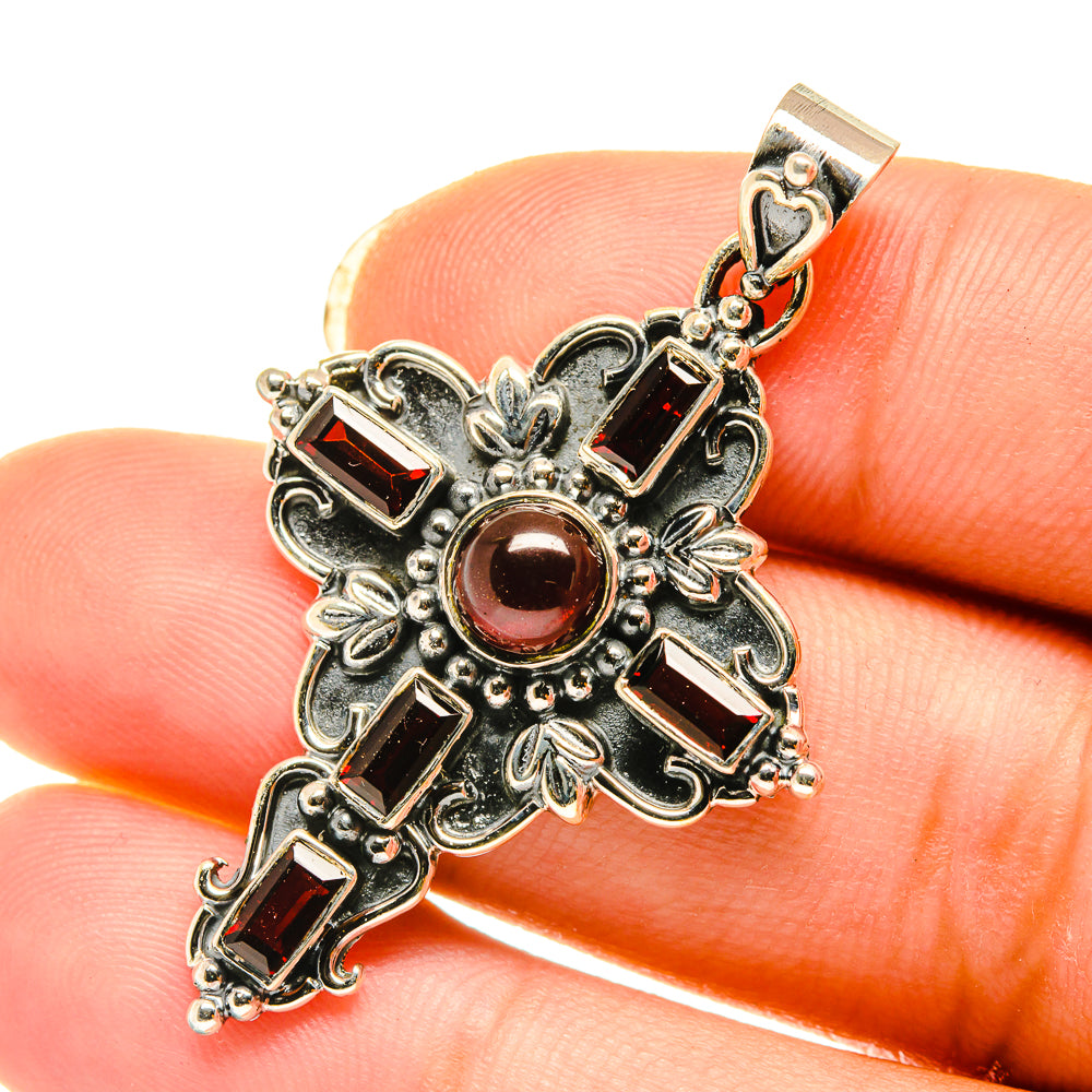 Garnet Pendants handcrafted by Anasilvercos - PD4123