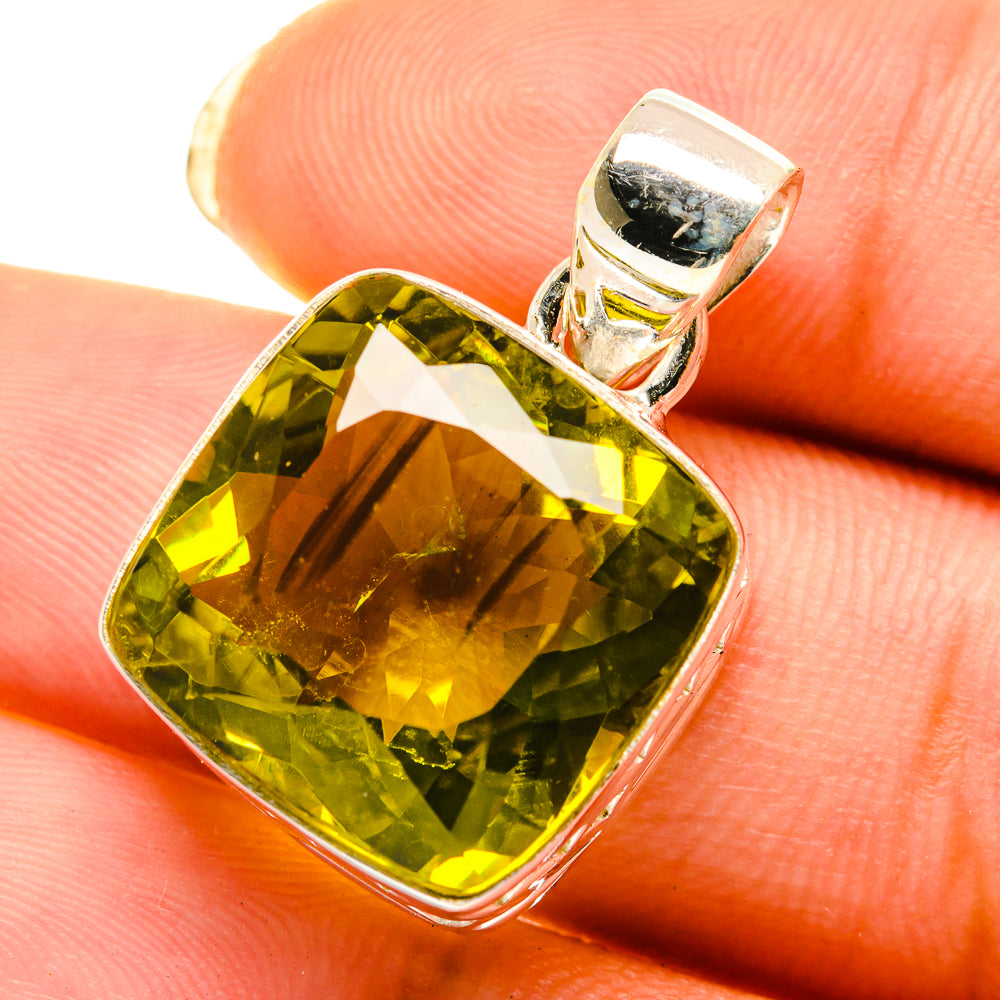 Olive Quartz Pendants handcrafted by Anasilvercos - PD4152