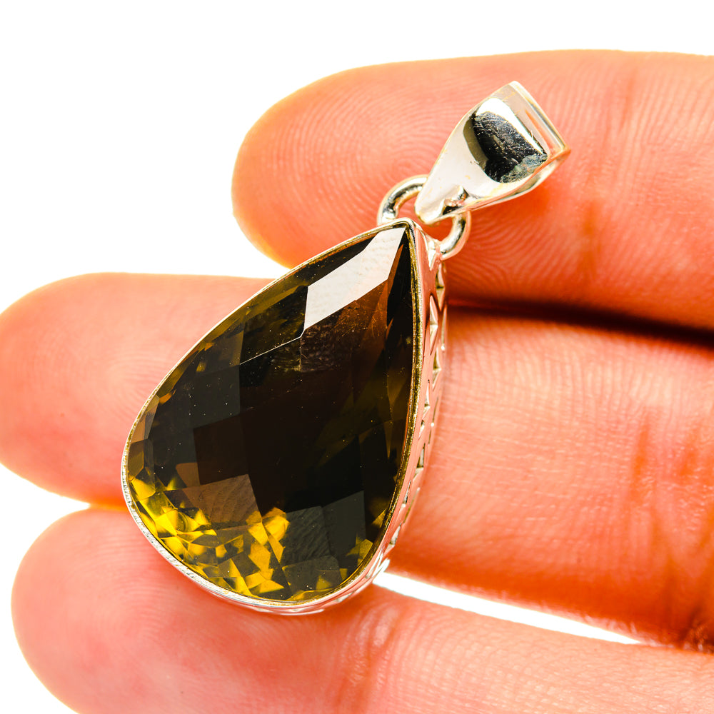 Olive Quartz Pendants handcrafted by Anasilvercos - PD4303