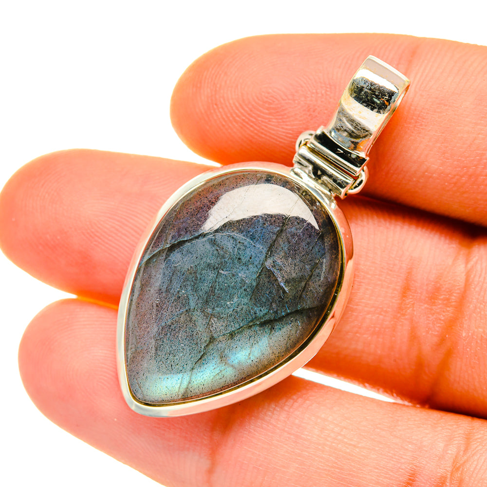 Labradorite Pendants handcrafted by Anasilvercos - PD4391
