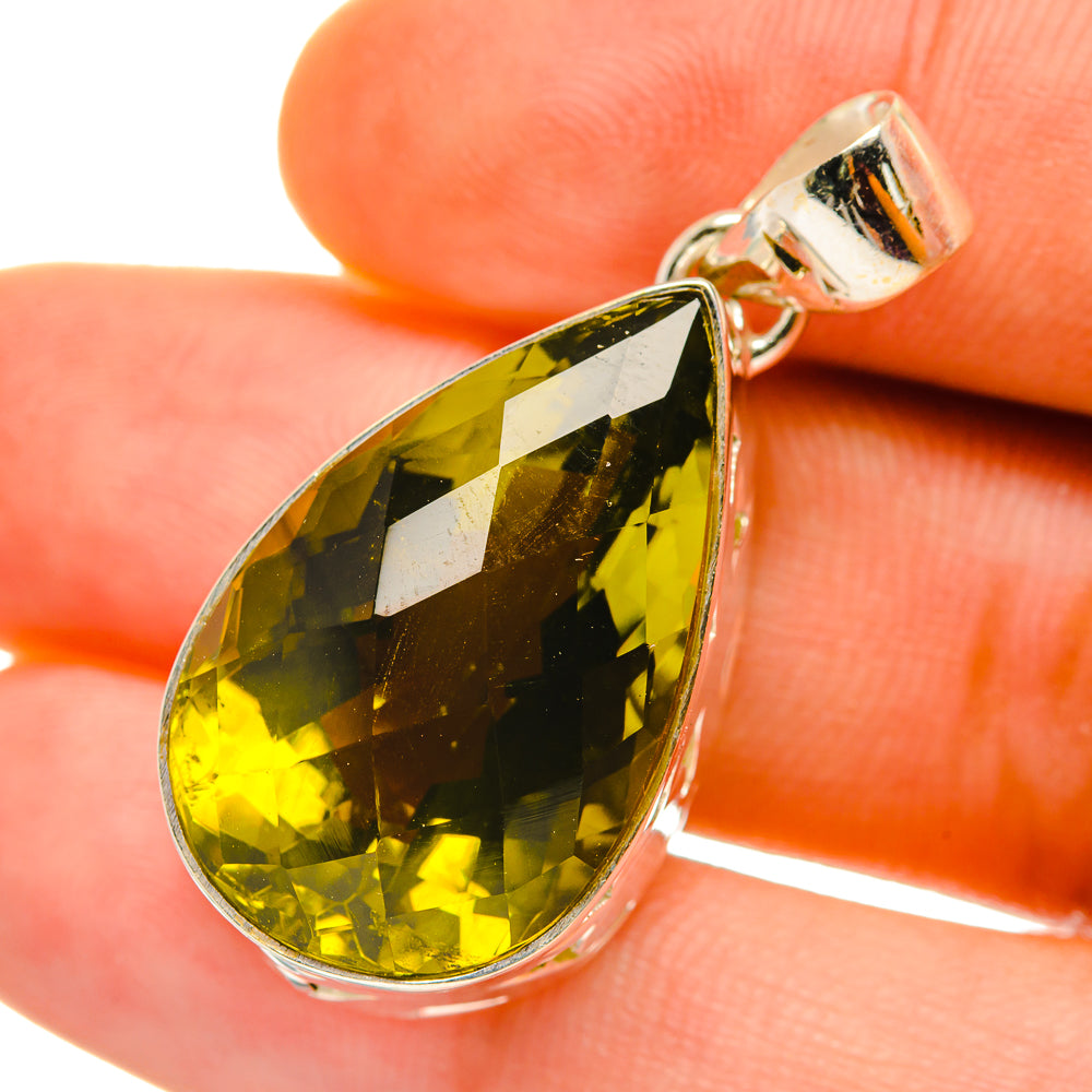 Olive Quartz Pendants handcrafted by Anasilvercos - PD4503