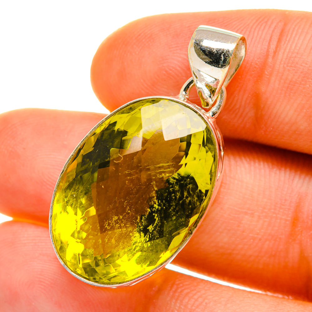 Olive Quartz Pendants handcrafted by Anasilvercos - PD4504