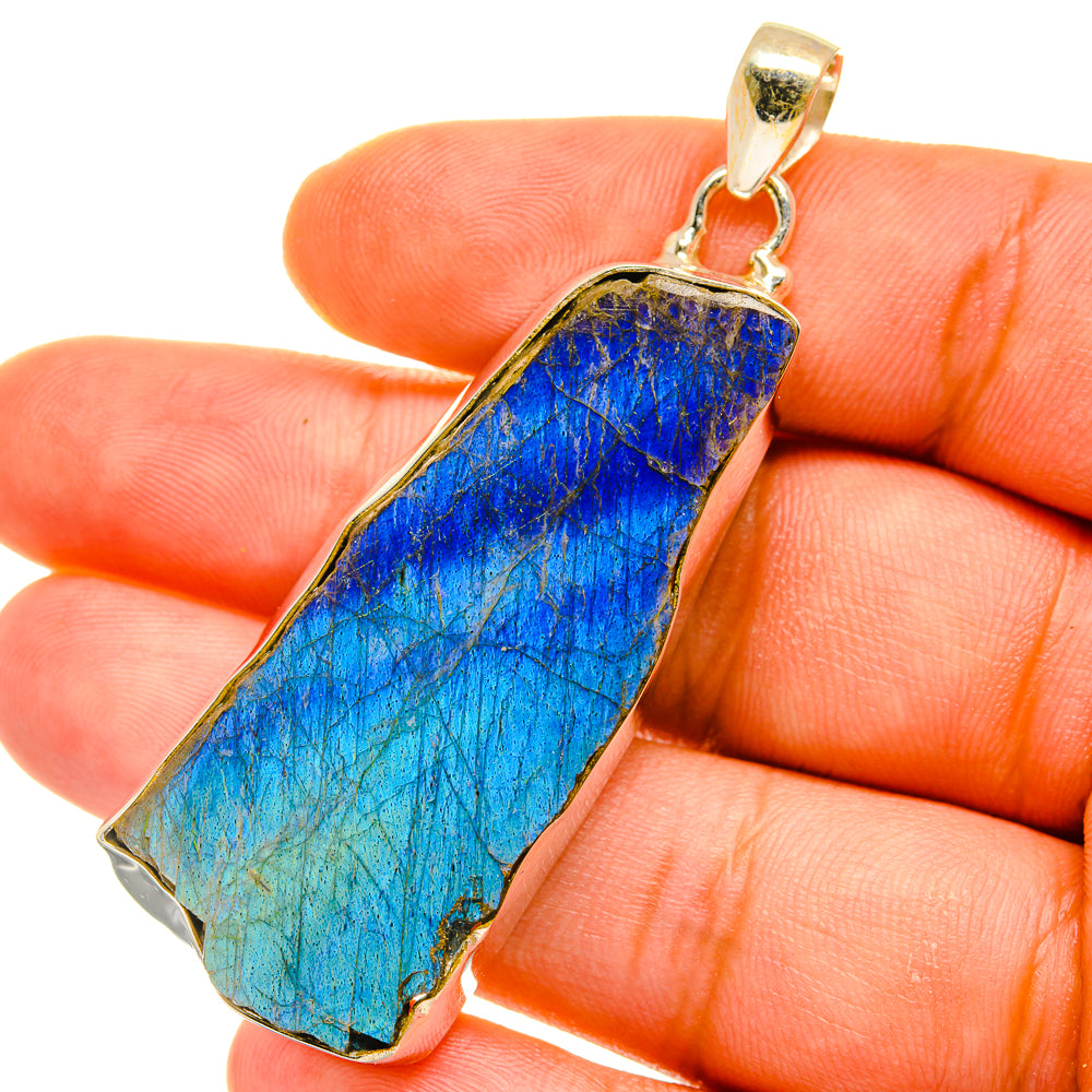 Labradorite Pendants handcrafted by Anasilvercos - PD4531