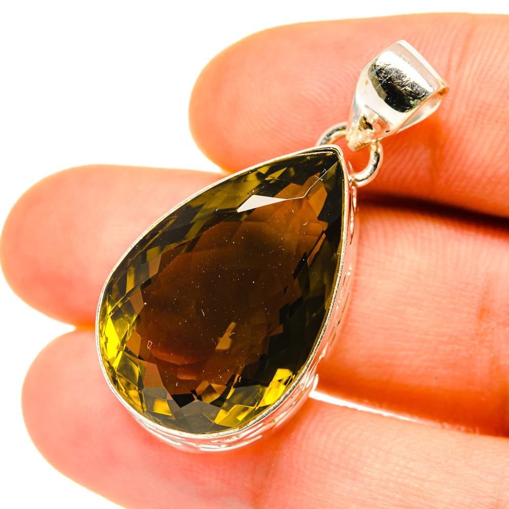 Olive Quartz Pendants handcrafted by Anasilvercos - PD4580