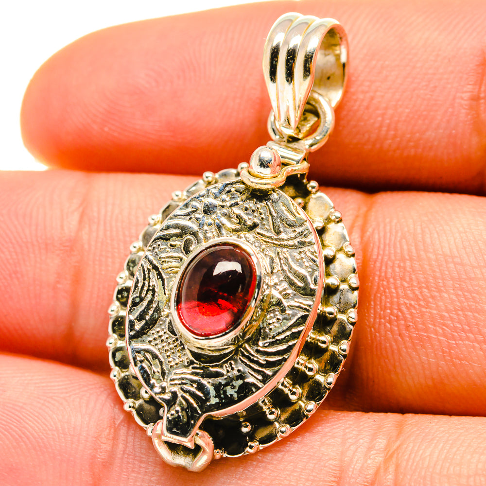 Garnet Pendants handcrafted by Anasilvercos - PD759586