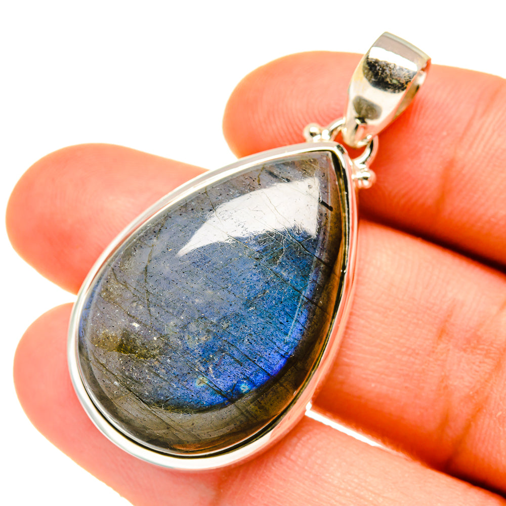 Labradorite Pendants handcrafted by Anasilvercos - PD4612