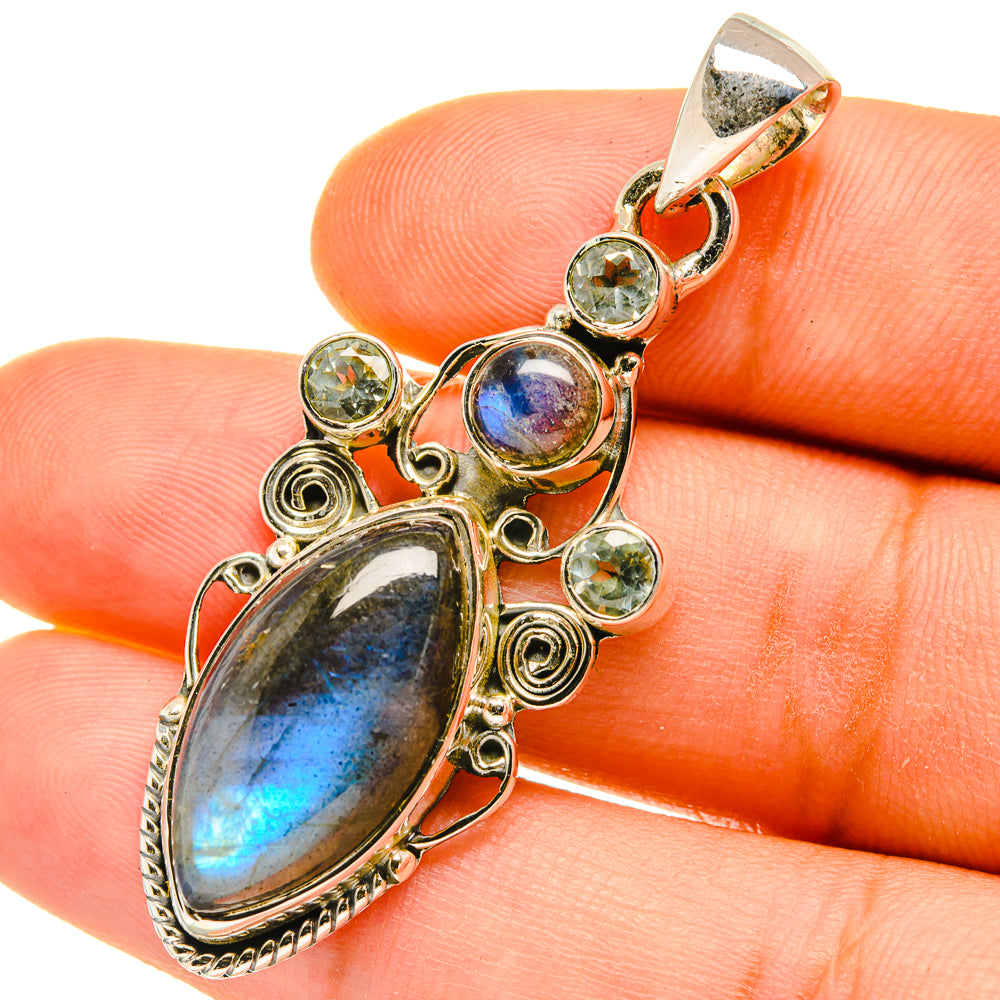 Labradorite Pendants handcrafted by Anasilvercos - PD4671