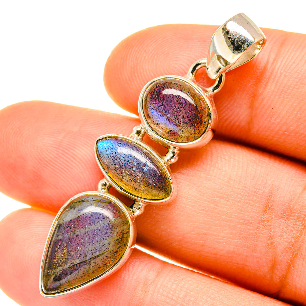 Labradorite Pendants handcrafted by Anasilvercos - PD4672