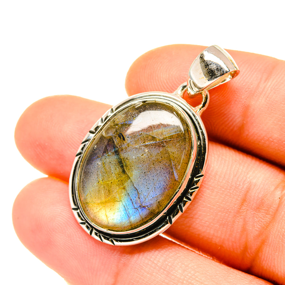 Labradorite Pendants handcrafted by Anasilvercos - PD4728