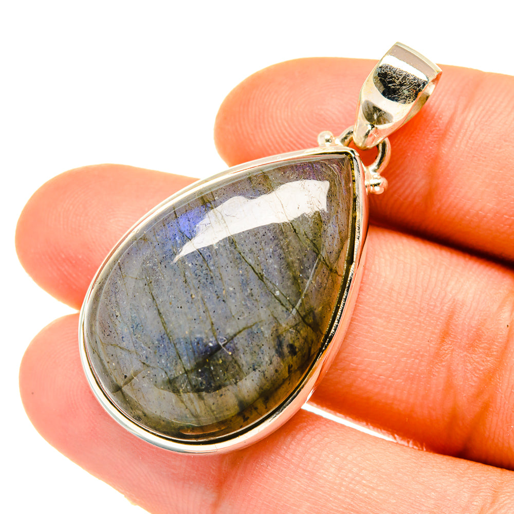 Labradorite Pendants handcrafted by Anasilvercos - PD4733