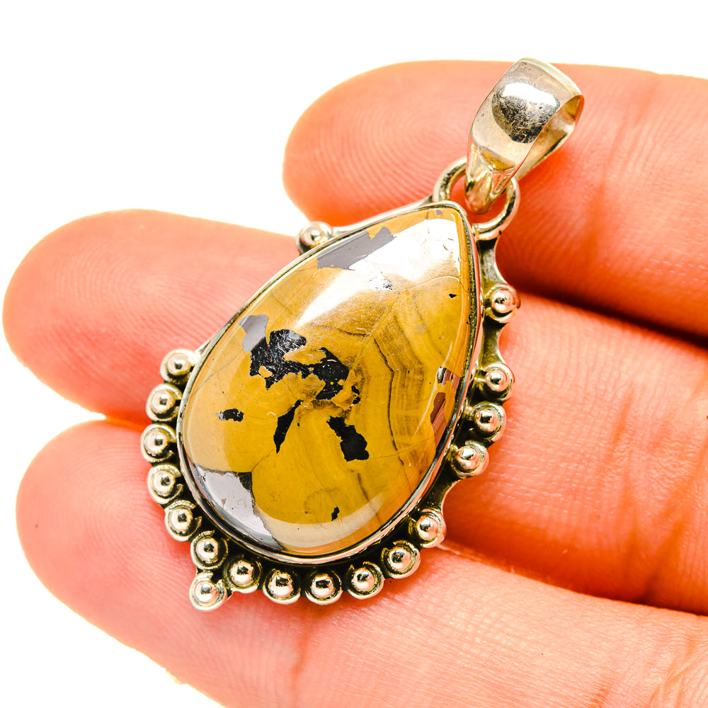 Schalenblende Pendants handcrafted by Anasilvercos - PD4737