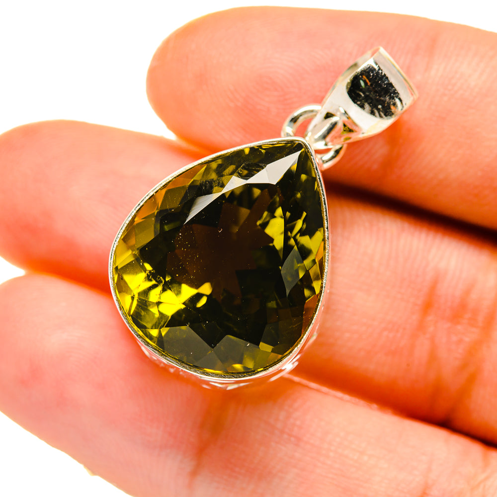 Olive Quartz Pendants handcrafted by Anasilvercos - PD4842