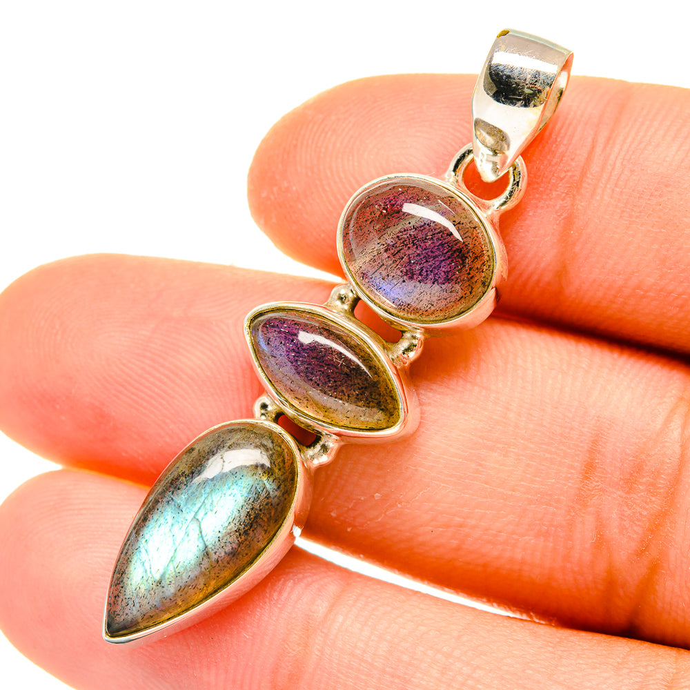 Labradorite Pendants handcrafted by Anasilvercos - PD4988