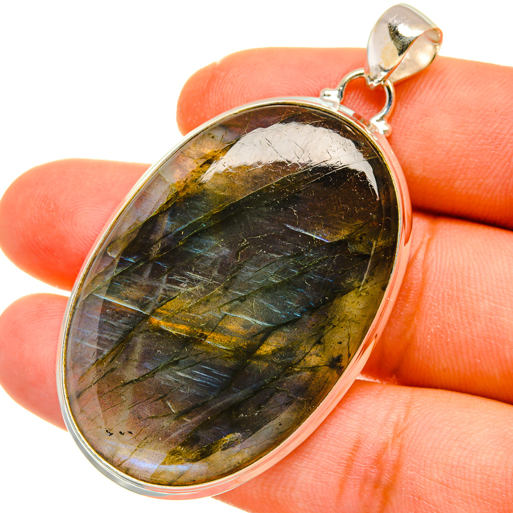 Labradorite Pendants handcrafted by Anasilvercos - PD5009
