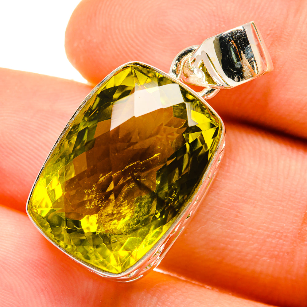 Olive Quartz Pendants handcrafted by Anasilvercos - PD5018