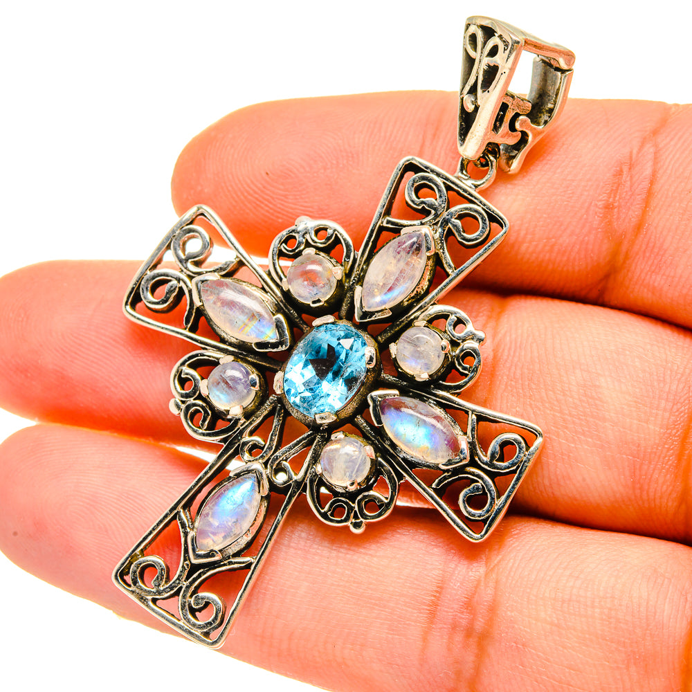 Blue Topaz Pendants handcrafted by Anasilvercos - PD5029