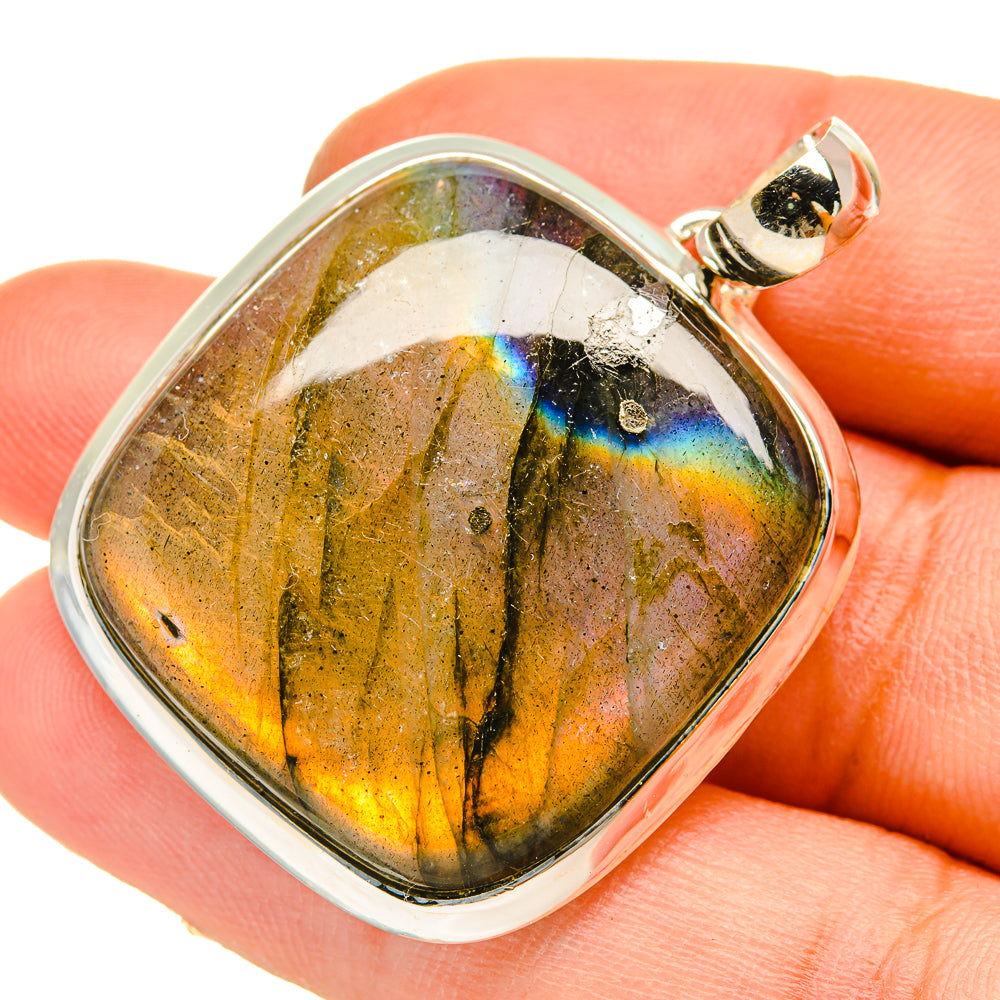 Labradorite Pendants handcrafted by Anasilvercos - PD5080
